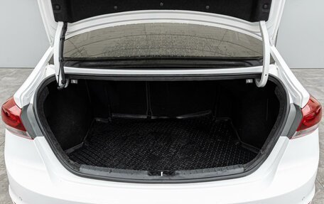 Hyundai Elantra VI рестайлинг, 2017 год, 1 555 000 рублей, 22 фотография