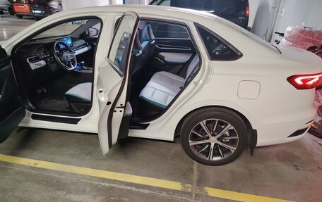 Geely Emgrand, 2023 год, 1 600 000 рублей, 11 фотография
