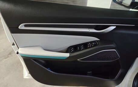 Geely Emgrand, 2023 год, 1 600 000 рублей, 25 фотография