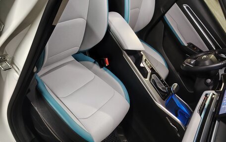 Geely Emgrand, 2023 год, 1 600 000 рублей, 13 фотография