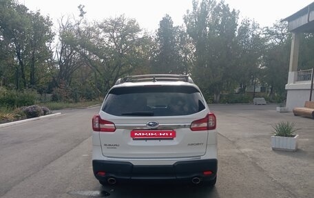 Subaru Ascent, 2018 год, 2 650 000 рублей, 2 фотография