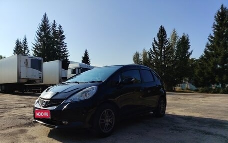 Honda Fit III, 2011 год, 690 000 рублей, 1 фотография