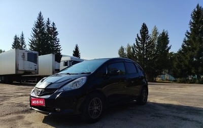 Honda Fit III, 2011 год, 690 000 рублей, 1 фотография