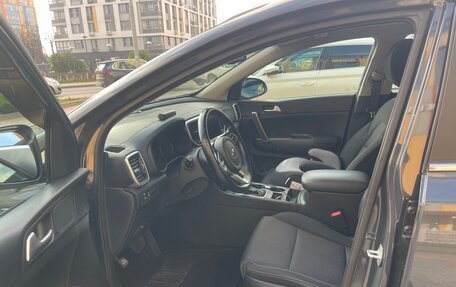 KIA Sportage IV рестайлинг, 2021 год, 2 490 000 рублей, 10 фотография