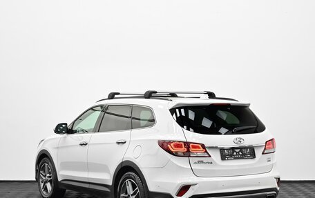 Hyundai Santa Fe III рестайлинг, 2017 год, 1 805 000 рублей, 2 фотография