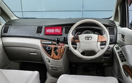 Toyota ISis I, 2009 год, 1 119 000 рублей, 6 фотография