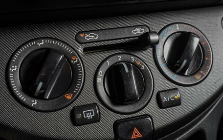 Nissan Note II рестайлинг, 2008 год, 599 000 рублей, 13 фотография