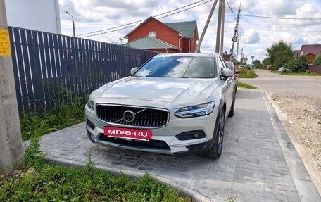 Volvo V90 Cross Country I рестайлинг, 2021 год, 5 050 000 рублей, 2 фотография