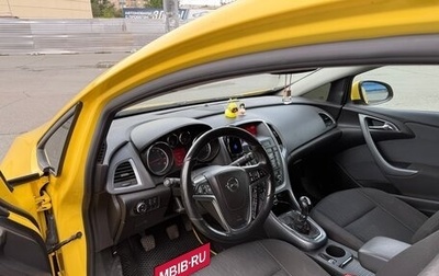 Opel Astra J, 2013 год, 590 000 рублей, 1 фотография