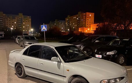 Mitsubishi Galant VIII, 1994 год, 150 000 рублей, 2 фотография