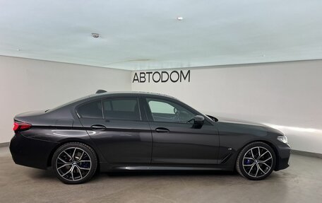 BMW 5 серия, 2023 год, 6 950 000 рублей, 6 фотография