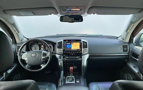 Toyota Land Cruiser 200, 2012 год, 3 200 000 рублей, 21 фотография