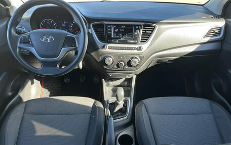 Hyundai Solaris II рестайлинг, 2017 год, 1 158 580 рублей, 13 фотография
