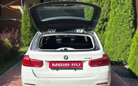 BMW 3 серия, 2017 год, 1 470 000 рублей, 4 фотография
