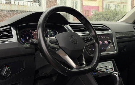 Volkswagen Tiguan II, 2021 год, 4 250 000 рублей, 10 фотография