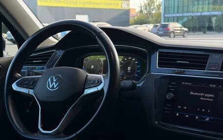 Volkswagen Tiguan II, 2021 год, 4 250 000 рублей, 7 фотография