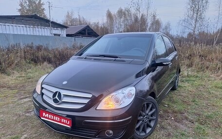 Mercedes-Benz B-Класс, 2006 год, 700 000 рублей, 1 фотография