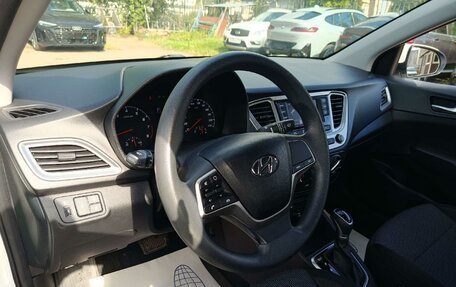 Hyundai Solaris II рестайлинг, 2021 год, 1 370 000 рублей, 6 фотография