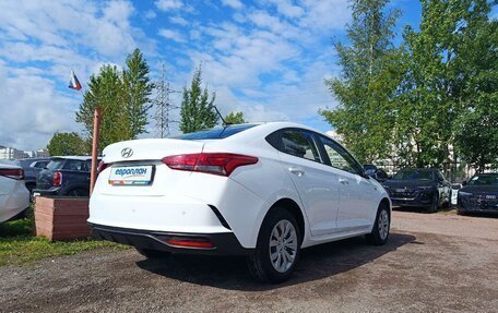 Hyundai Solaris II рестайлинг, 2021 год, 1 370 000 рублей, 3 фотография
