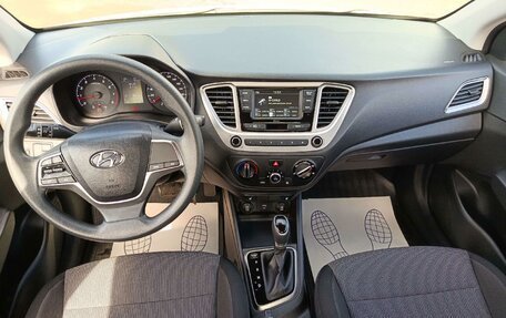 Hyundai Solaris II рестайлинг, 2021 год, 1 370 000 рублей, 5 фотография