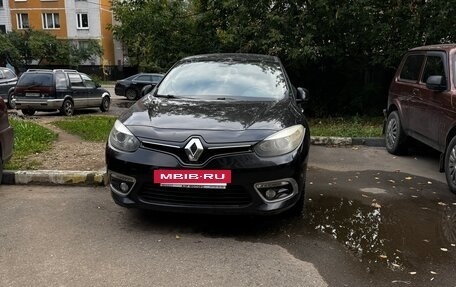 Renault Fluence I, 2013 год, 850 000 рублей, 2 фотография