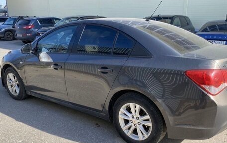 Chevrolet Cruze II, 2013 год, 672 000 рублей, 3 фотография