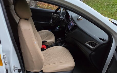 Hyundai Solaris II рестайлинг, 2019 год, 730 000 рублей, 8 фотография