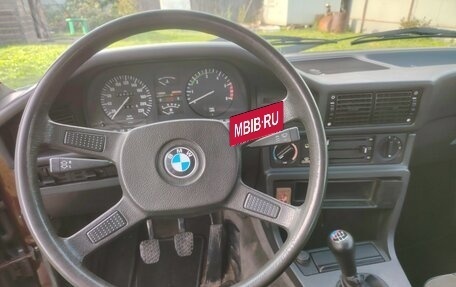 BMW 5 серия, 1985 год, 655 000 рублей, 11 фотография