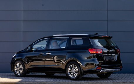 KIA Carnival III, 2019 год, 2 295 000 рублей, 4 фотография