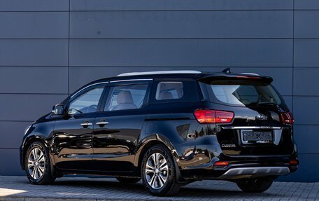KIA Carnival III, 2019 год, 2 295 000 рублей, 10 фотография