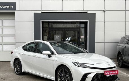 Toyota Camry, 2025 год, 4 499 000 рублей, 3 фотография