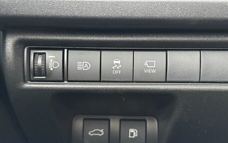 Toyota Camry, 2025 год, 4 499 000 рублей, 20 фотография