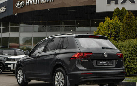 Volkswagen Tiguan II, 2017 год, 1 963 000 рублей, 5 фотография