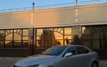 Lexus IS II рестайлинг 2, 2008 год, 1 430 000 рублей, 13 фотография