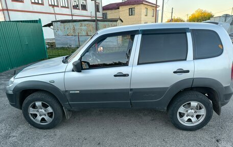 Chevrolet Niva I рестайлинг, 2013 год, 610 000 рублей, 7 фотография