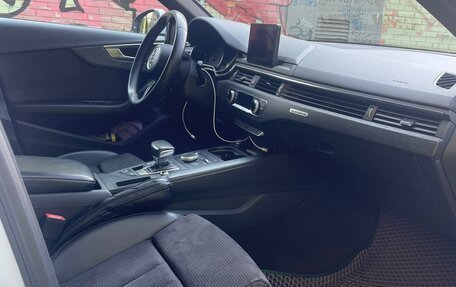 Audi A4, 2016 год, 1 915 000 рублей, 10 фотография