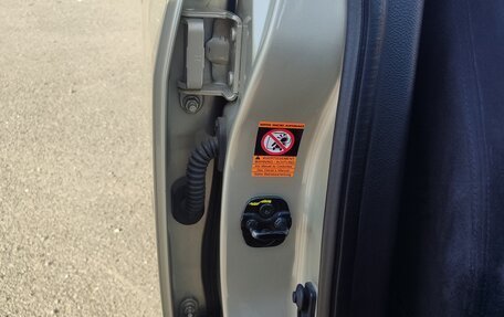 Nissan Tiida, 2012 год, 865 000 рублей, 32 фотография