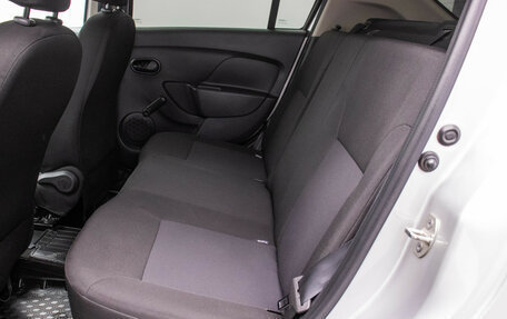 Renault Logan II, 2019 год, 730 000 рублей, 11 фотография