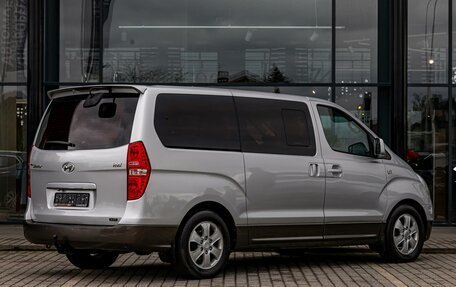 Hyundai Grand Starex Grand Starex I рестайлинг 2, 2014 год, 1 755 000 рублей, 6 фотография