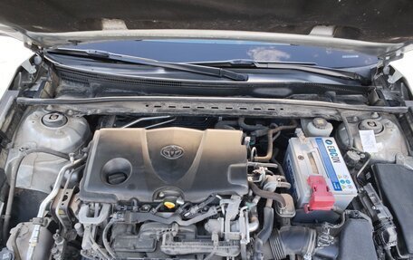Toyota Camry, 2017 год, 2 320 000 рублей, 14 фотография