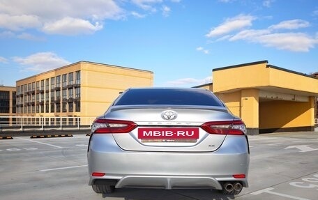 Toyota Camry, 2017 год, 2 320 000 рублей, 8 фотография