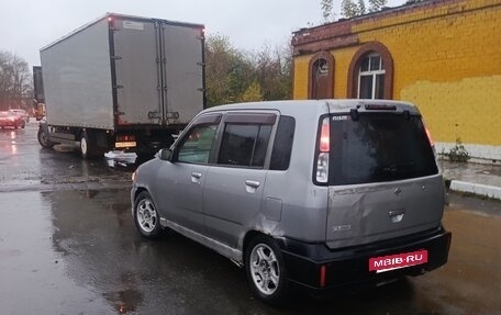 Nissan Cube II, 2001 год, 90 000 рублей, 5 фотография