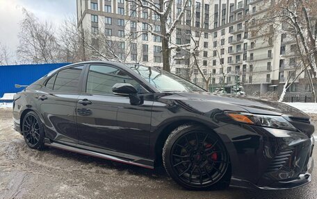 Toyota Camry, 2021 год, 2 800 000 рублей, 3 фотография