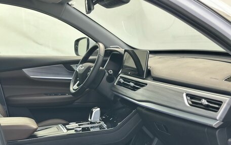 Chery Tiggo 8 Pro, 2022 год, 1 829 000 рублей, 11 фотография