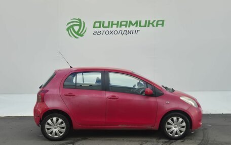 Toyota Yaris III рестайлинг, 2008 год, 335 000 рублей, 4 фотография