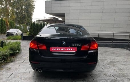 BMW 5 серия, 2013 год, 1 780 000 рублей, 4 фотография