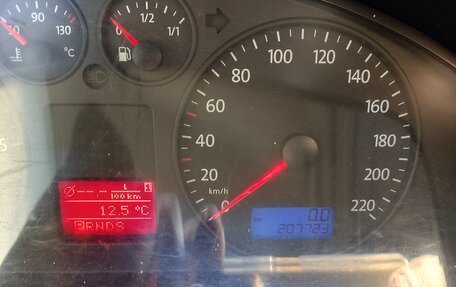 Volkswagen Multivan T5, 2007 год, 1 000 000 рублей, 7 фотография