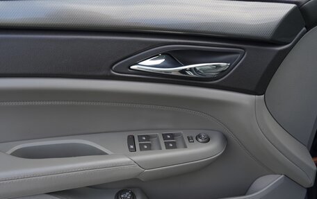 Cadillac SRX II рестайлинг, 2011 год, 1 990 000 рублей, 14 фотография