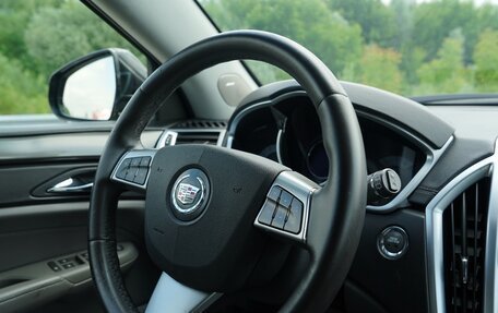 Cadillac SRX II рестайлинг, 2011 год, 1 990 000 рублей, 19 фотография
