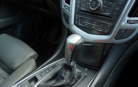 Cadillac SRX II рестайлинг, 2011 год, 1 990 000 рублей, 21 фотография